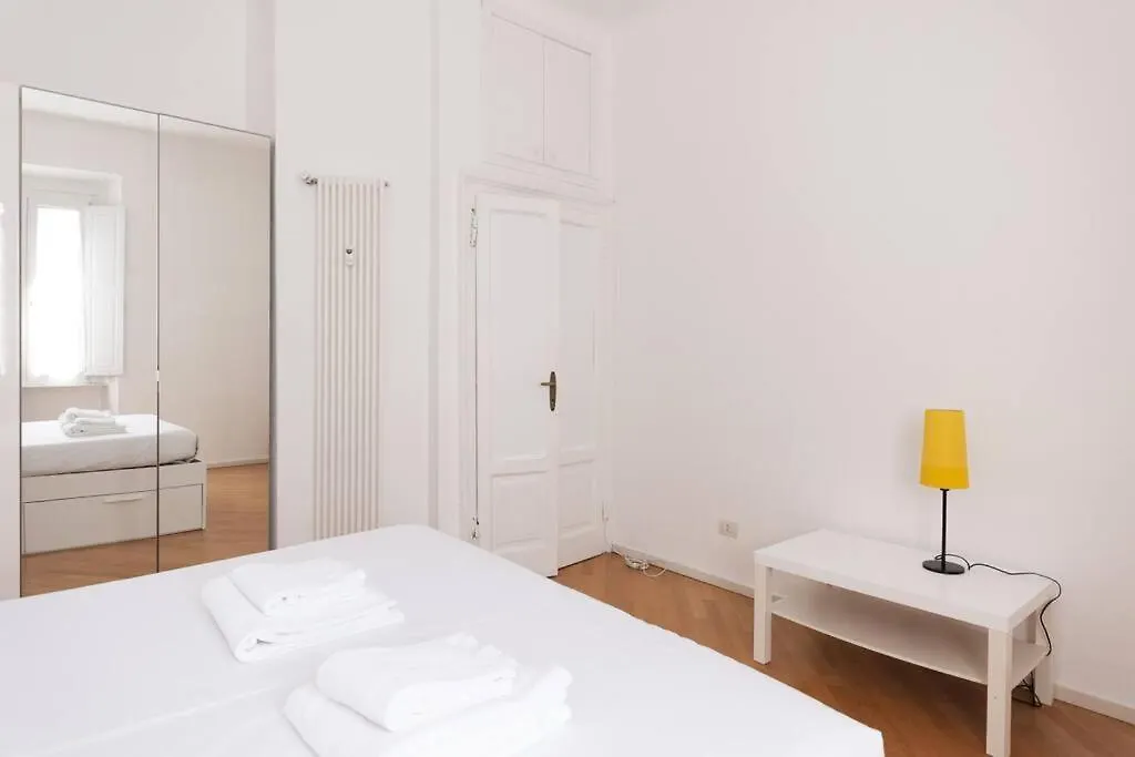 Appartamento Youhosty - Correggio 55 B Milano Italia